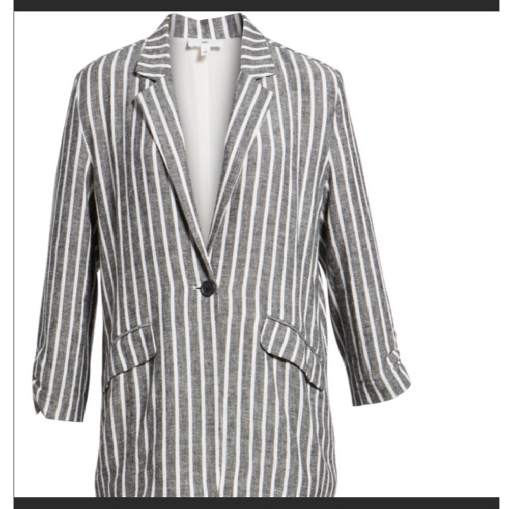 BP. Cinched Sleeve Blazer - Picture 3 of 4